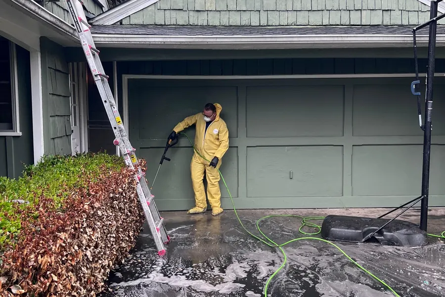 Exterior power washing